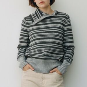 Vintage DKNY Y2K Split Collar Striped Fitted Sweater XS